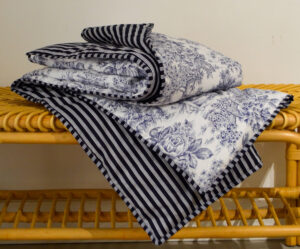 Couverture 140x140cm - FAIT MAIN en FRANCE - Coton Jouy et rayures